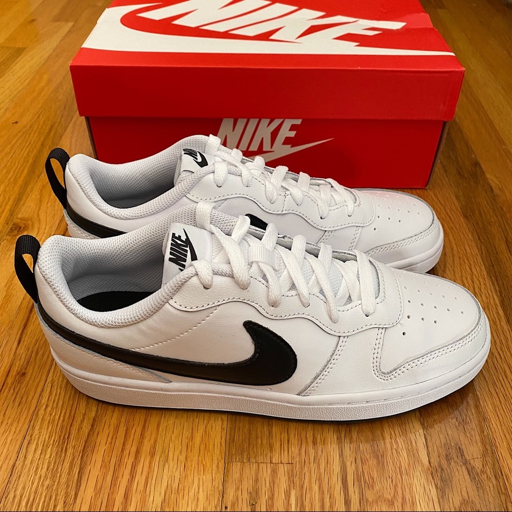 Nike Court Borough 2 Women’s Sneakers - Picture 4 of 8